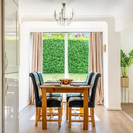 Racecourse Retreat